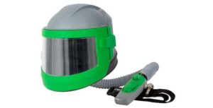 Casque ventilé pour aérogommage